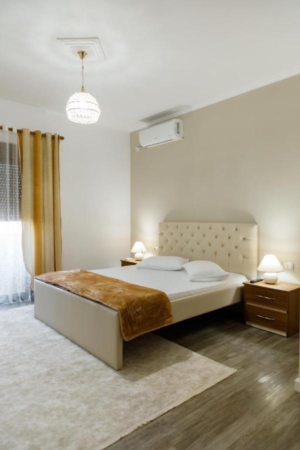 The Luxe Apartments Gjirokaster Ngoại thất bức ảnh