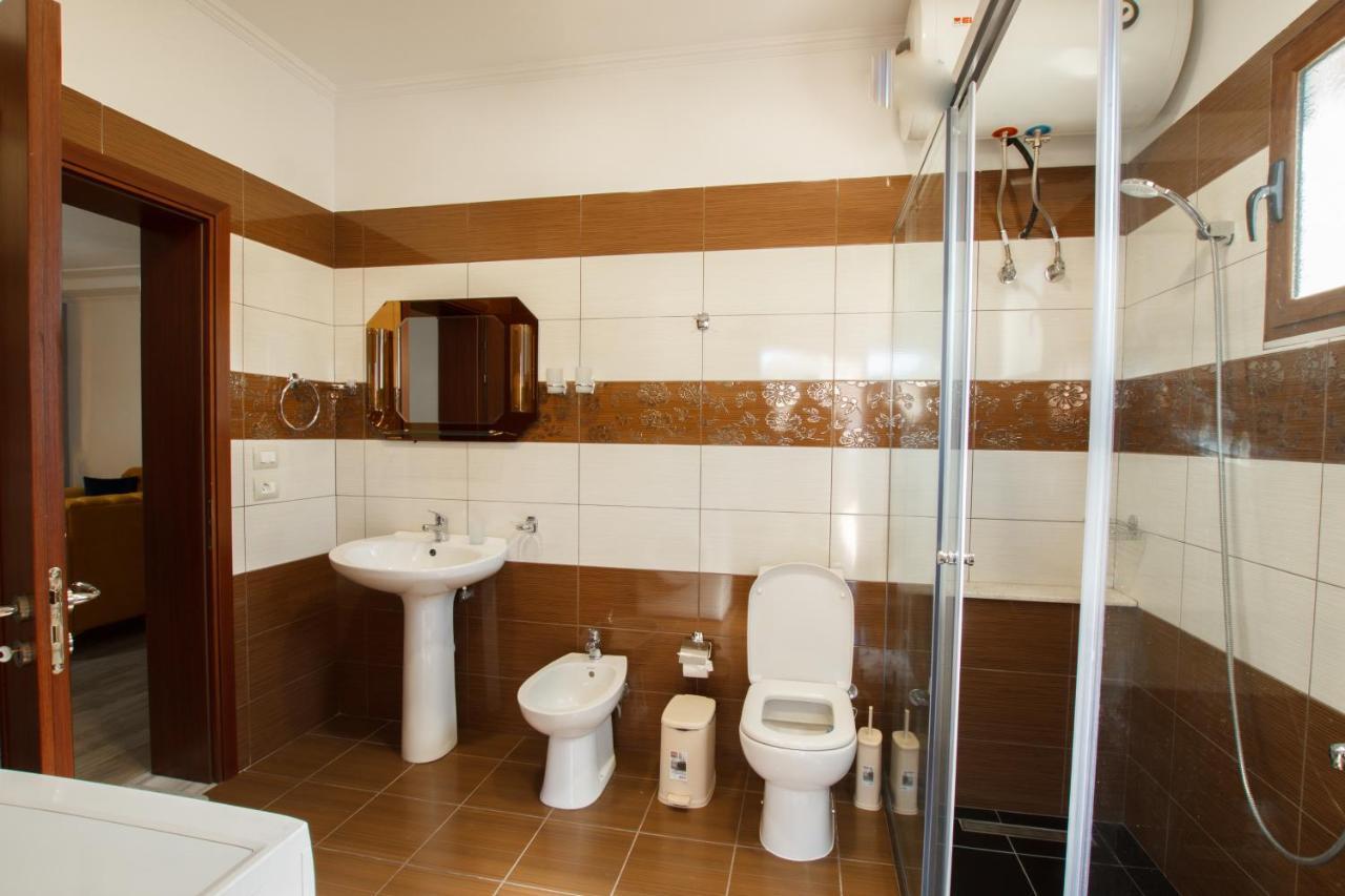 The Luxe Apartments Gjirokaster Ngoại thất bức ảnh