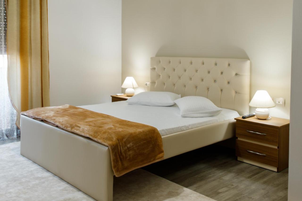 The Luxe Apartments Gjirokaster Ngoại thất bức ảnh