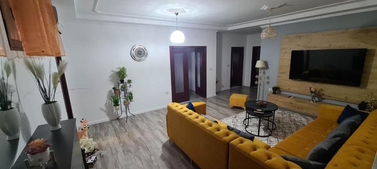 The Luxe Apartments Gjirokaster Ngoại thất bức ảnh