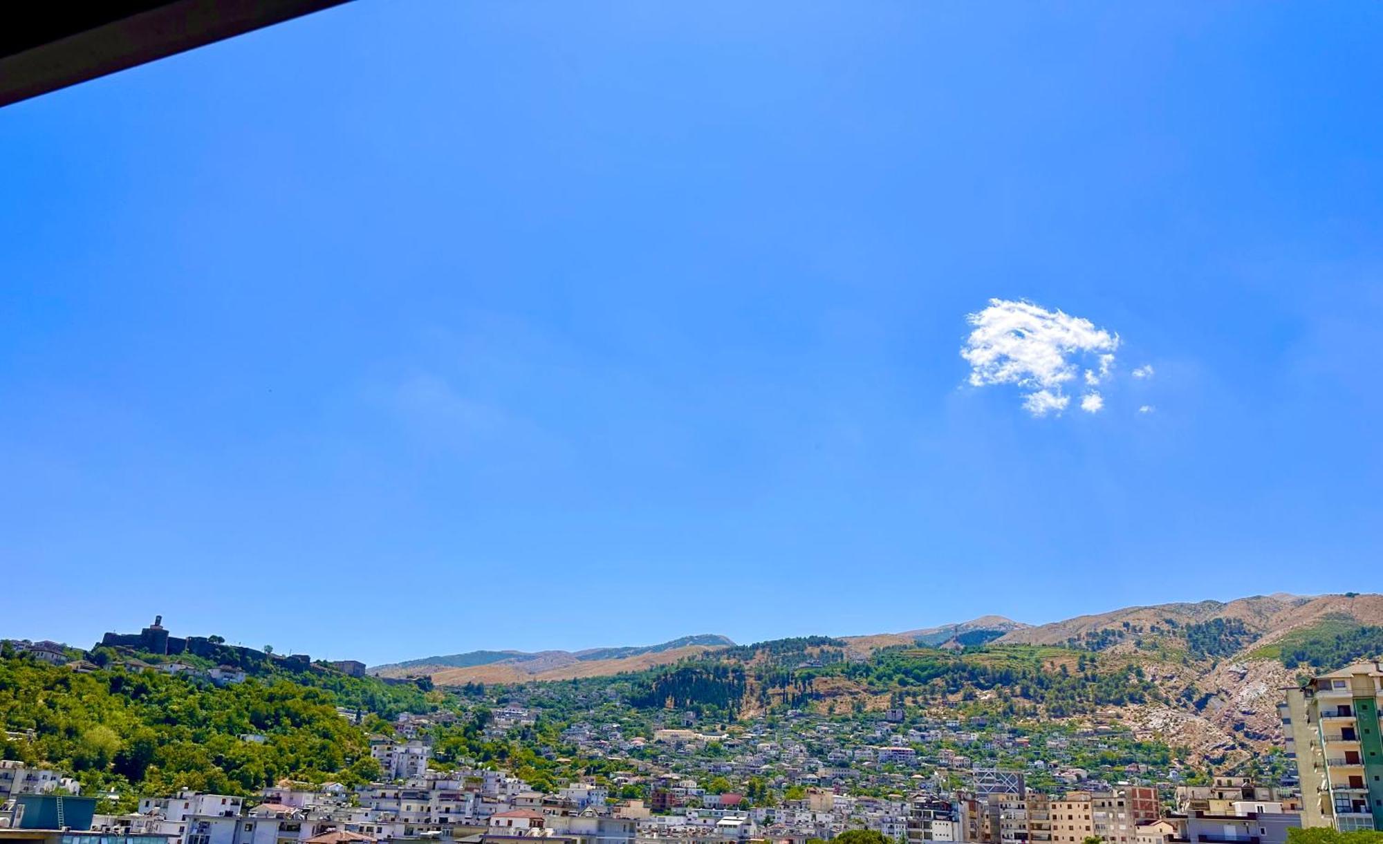 The Luxe Apartments Gjirokaster Ngoại thất bức ảnh