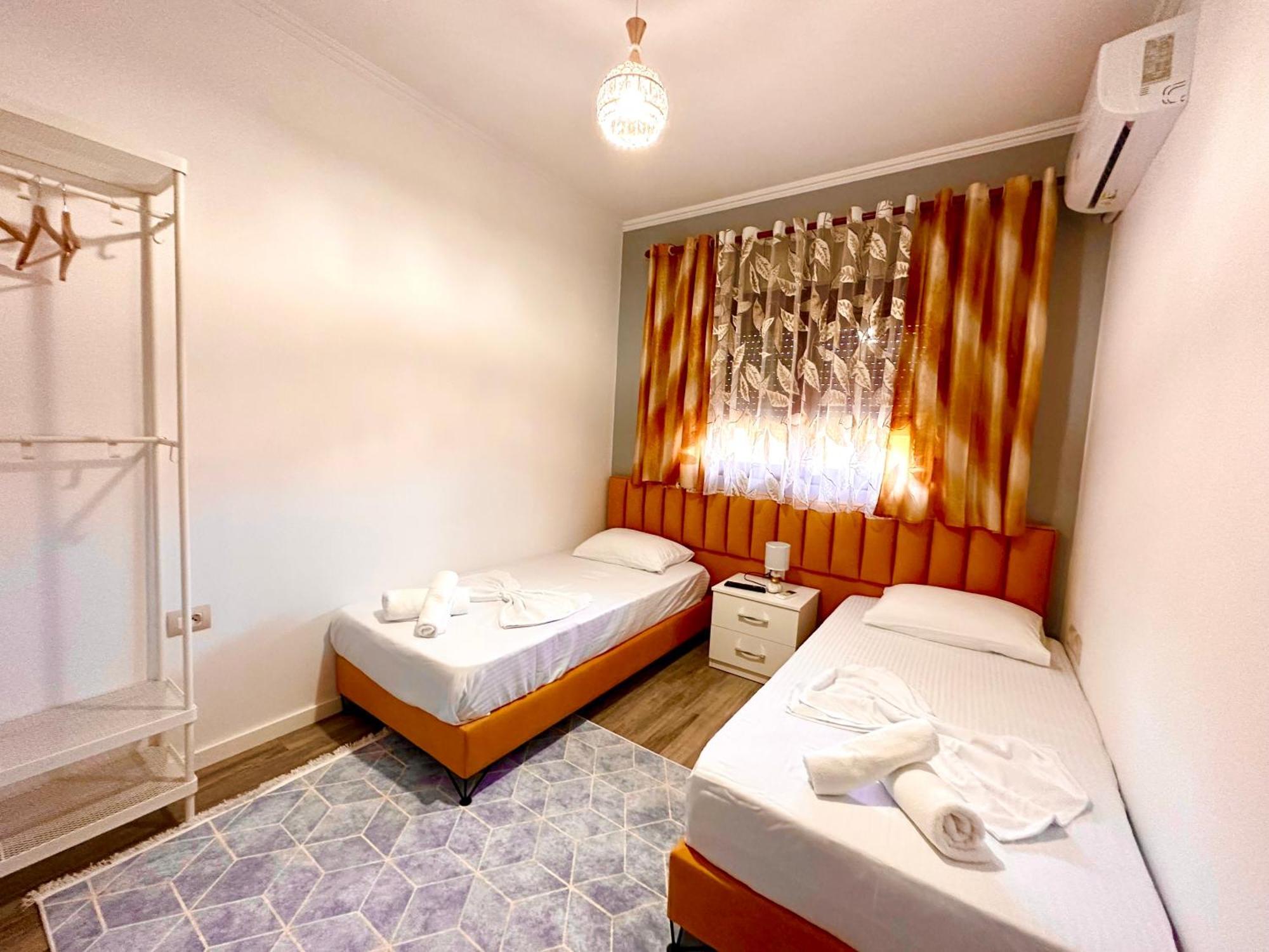 The Luxe Apartments Gjirokaster Ngoại thất bức ảnh