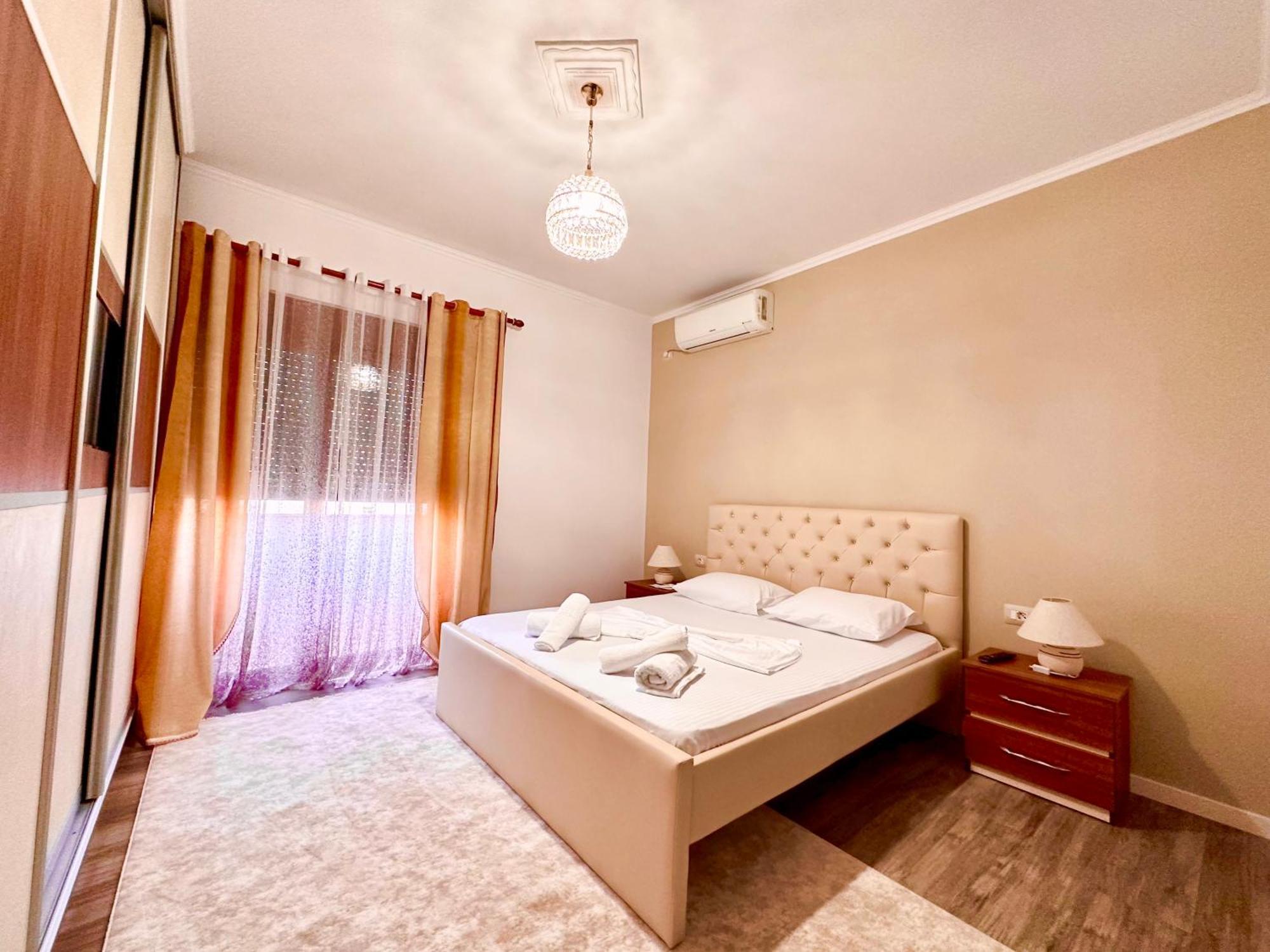 The Luxe Apartments Gjirokaster Ngoại thất bức ảnh