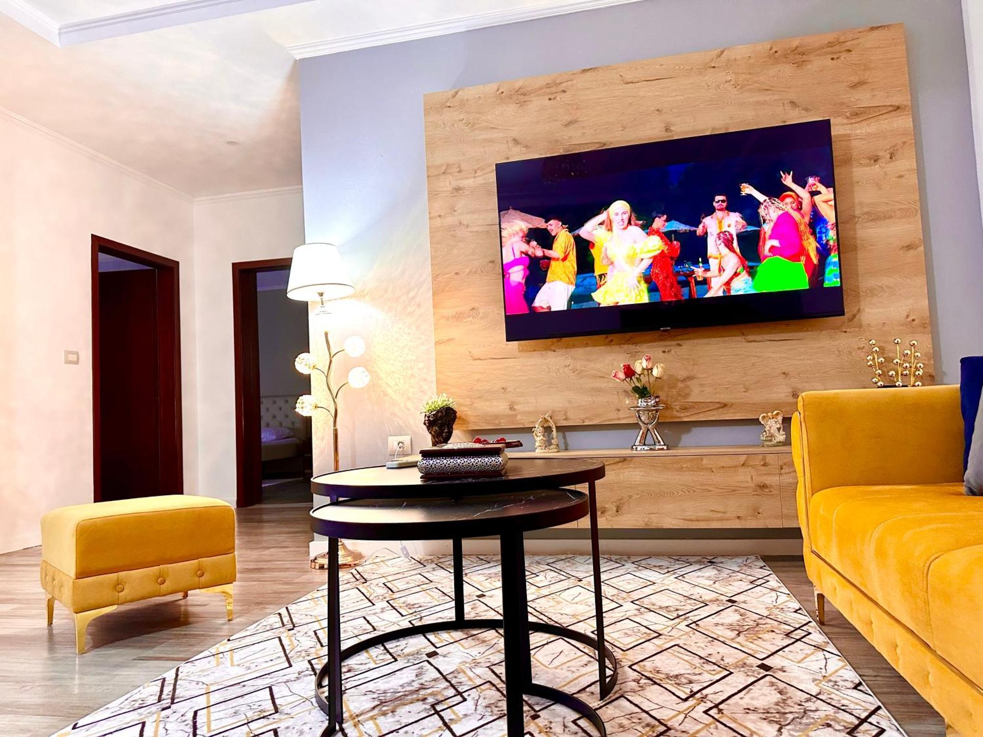 The Luxe Apartments Gjirokaster Ngoại thất bức ảnh